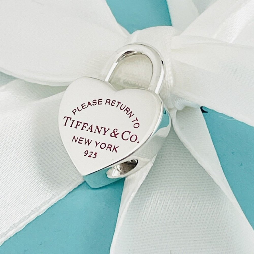 RARE Return to Tiffany Heart Padlock Charm Pendant in Red Enamel and Silver - Picture 2 of 6